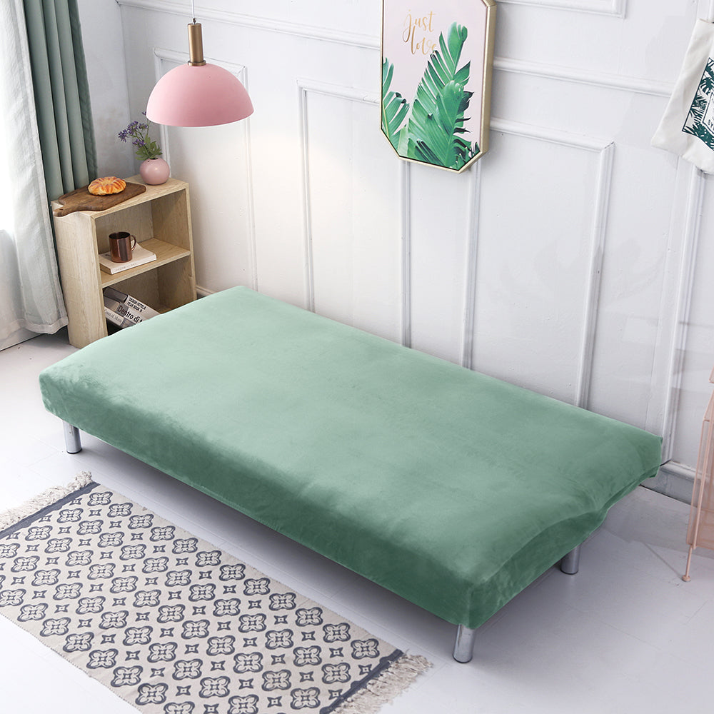 funda-de-sofa-cama-en-terciopelo-verde-almendra-fundas-moderna-1