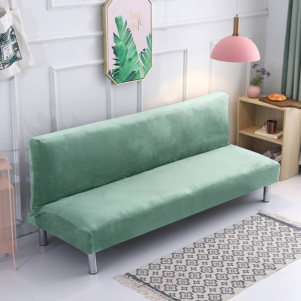 funda-de-sofa-cama-en-terciopelo-verde-almendra-fundas-moderna
